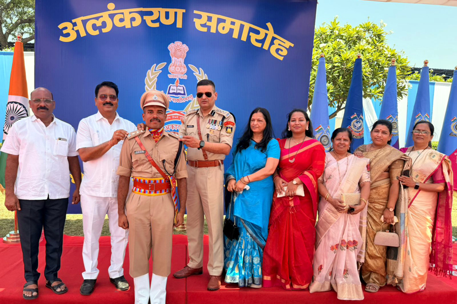 नगरी पोलीस अधिकार्‍याने गाजवली दिल्लीतील ‘सीआरपीएफ’ची परेड